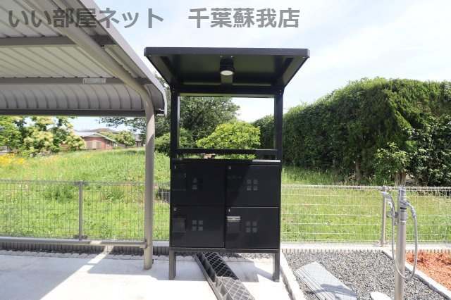 フェリスのエントランス|落ち着いたエントランスです