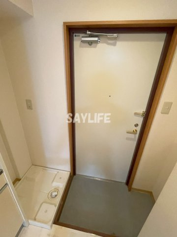 シャンテ21の玄関