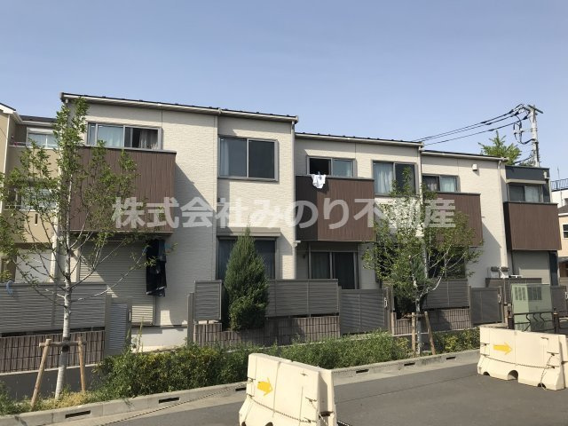 ステラート中央の外観