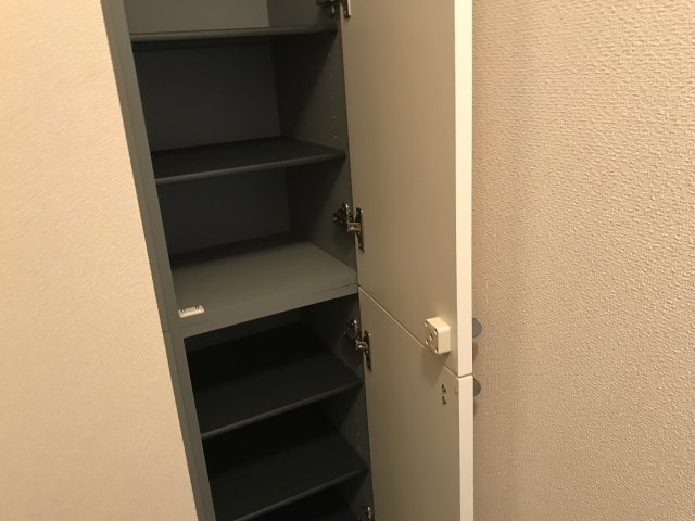 ステラート中央の収納
