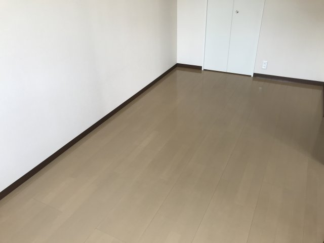 ステラート中央の内装