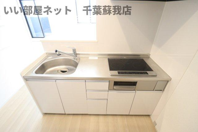 フェリスのキッチン|コンパクトなキッチンで掃除もラクラク