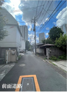 【前面道路含む現地写真】