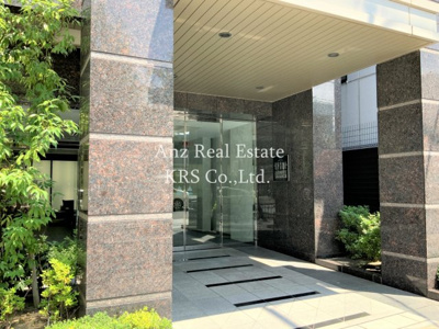 【エントランス】 | リーガルあみだ池新町 | 高級感あふれるエントランスです♪