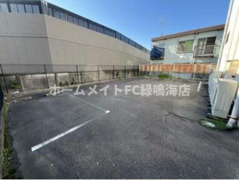 港区当知1棟ビルの駐車場