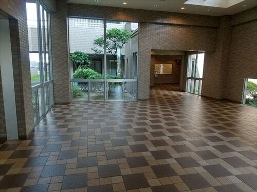 サーパスシティ高知２のロビー|ロビー：前回募集時/2021年08月の写真     （2021年8月撮影）