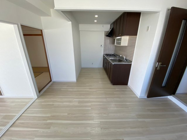 セザール喜多山のキッチン|DKにはダイニングテーブルも設置可能！