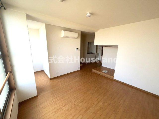 河内産業ビル　2階201号室 の居間・リビング