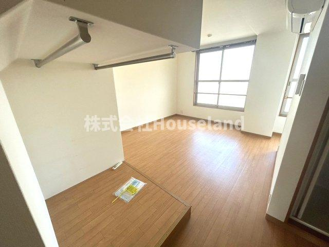 河内産業ビル　2階201号室 の居間・リビング