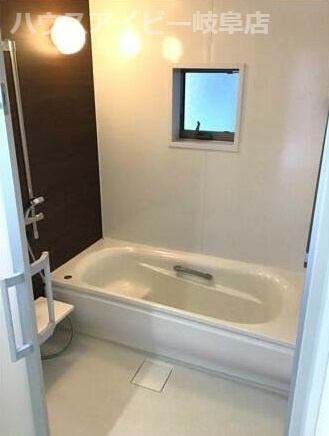 【浴室】の画像