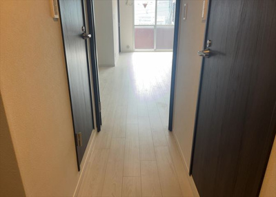 【内装】 | ライオンズマンション淵野辺鹿沼公園 | 内装はとにかくおしゃれなものがいい！と選ぶ前に、まず住んだ後のことを想像してみましょう。住んでみたらコンセントの位置が悪くて使いにくいなど出てきます。事前にどの家電をどこに置くか想定しておきましょう。