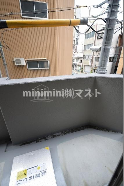 エスリード難波セントラルのバルコニー