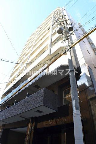 エスリード難波セントラルの外観