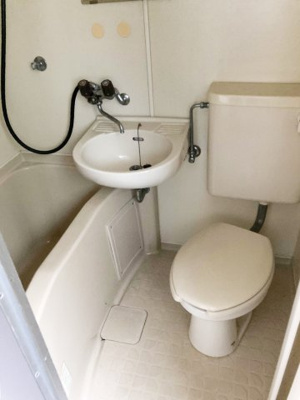 【洗面所】 | カーサ・デ藤原 | 3点ユニットバス