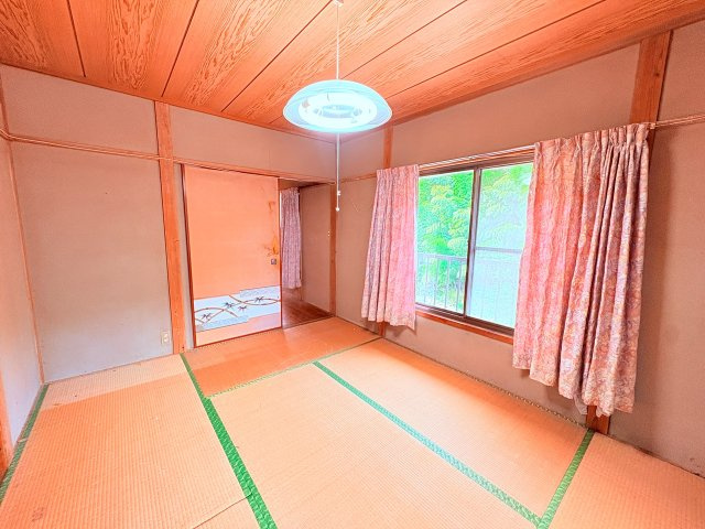 星野村10025-2の和室