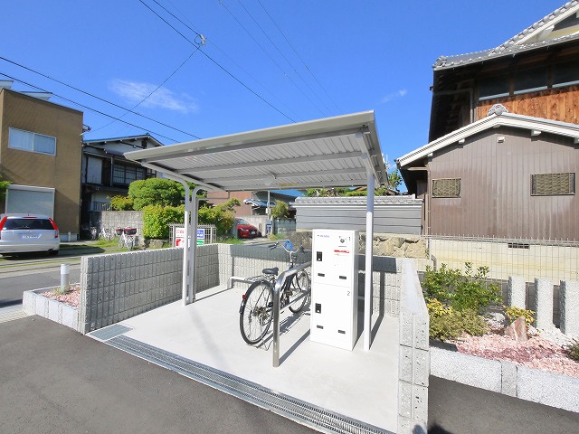 ミルキーコートの居間・リビング|使いやすい居間です