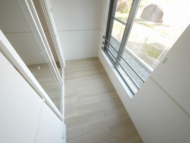 ミルキーコートの洋室|使い勝手のいい洋室です