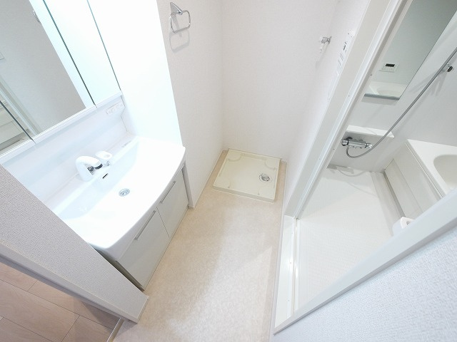 ミルキーコートの洗面所|忙しい朝には欠かせない洗面所です