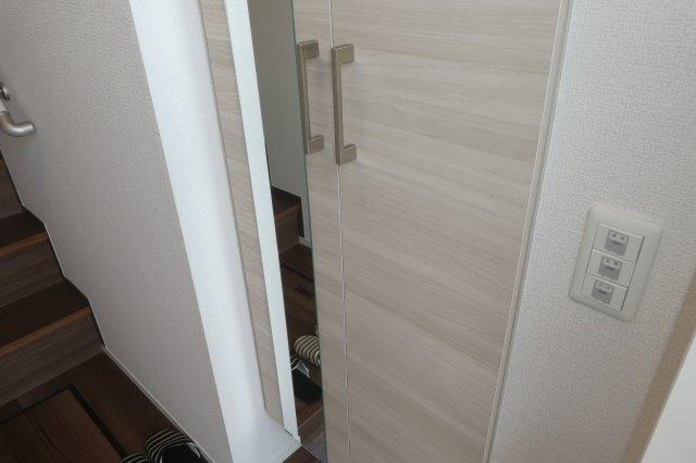 アルセの内装|シューズボックス