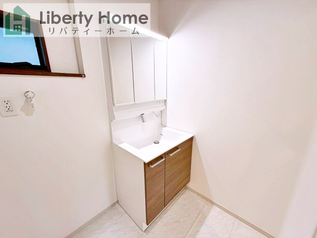 坂東市沓掛23-P1　19号棟　新築戸建の独立洗面台