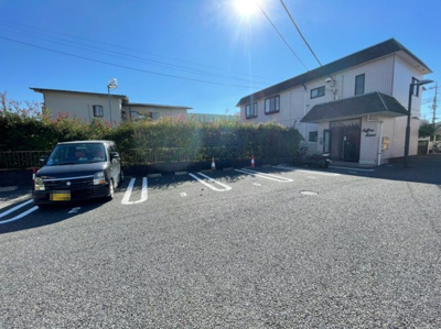 【駐車場】 | ラフィーネメゾン