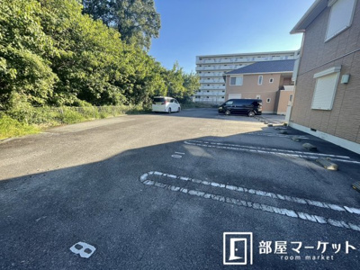 【駐車場】 | ラウレア　Ａ棟