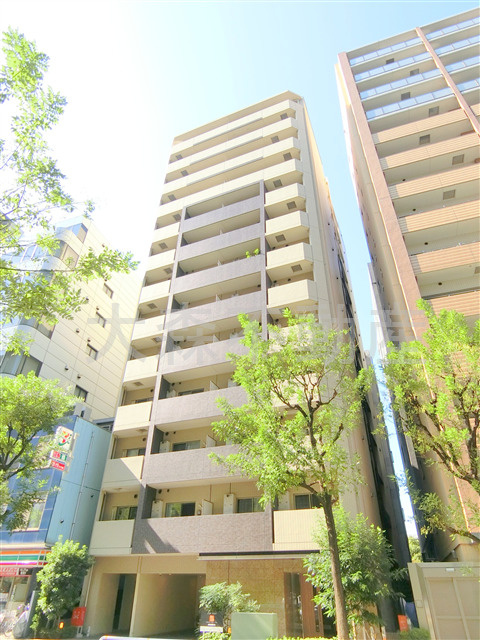 アーバネックス大森の外観|外観タイル張り　2013年7月築　RC鉄筋コンクリート造地上13階建て1R～1LDK総戸数88戸の駅近高級賃貸マンション　東京都品川区南大井6丁目　JR京浜東北線大森駅近
