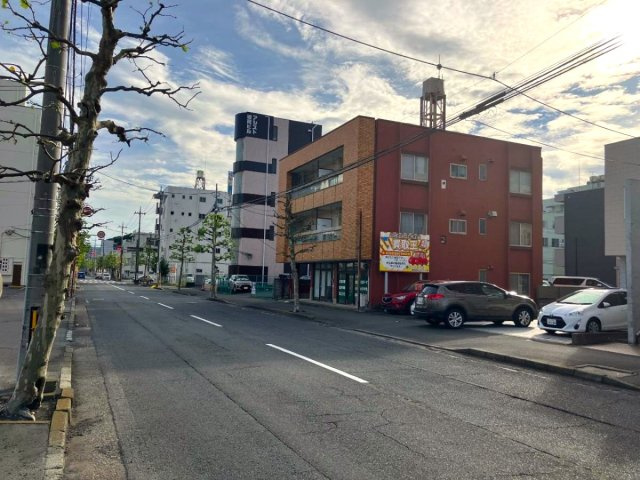 村沢ビルの外観