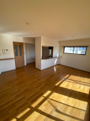 【居間・リビング】 | サニーニシウラ