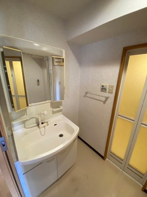 【洗面所】 | サニーニシウラ