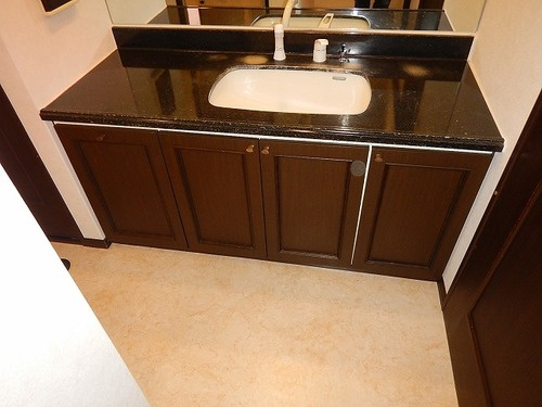 ライオンズマンションＭＡＸＩＭ櫛原【キャッシュッバック対象】の独立洗面台|独立洗面台です