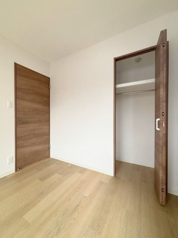 「防音マンション」Ｌｉｂｅｒｔｅ沼袋の収納|たっぷりとした収納スペースです