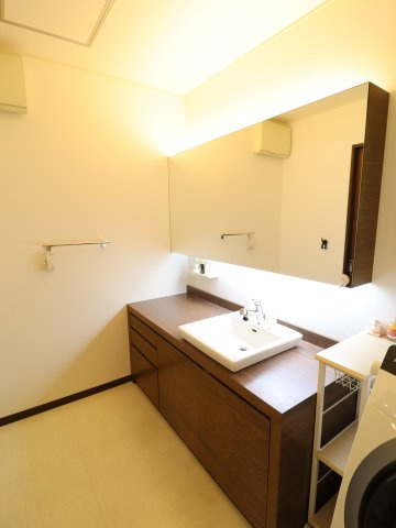 【独立洗面台】の画像