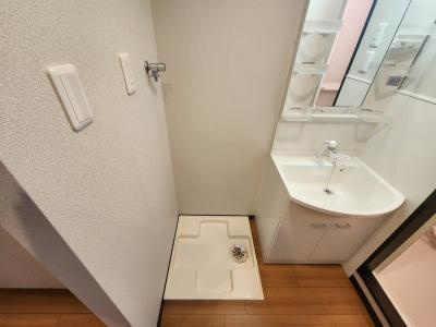 フェイバル二条の設備|室内洗濯機置き場