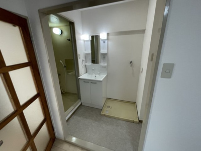 【洗面所】 | シュロス鵜の森