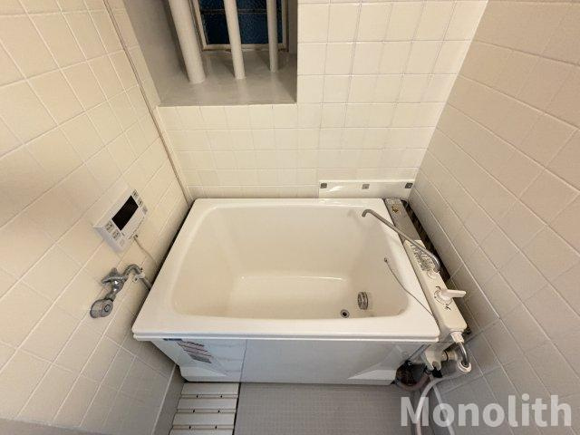 鶴山台1号棟の浴室