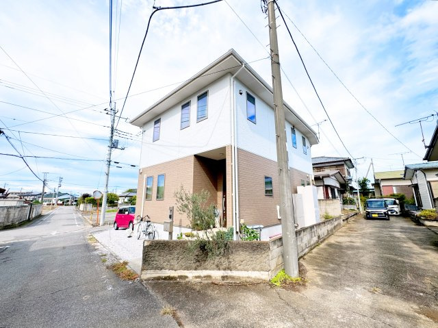 伊勢崎市上諏訪町　中古住宅の外観
