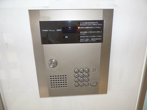安心のオートロック付