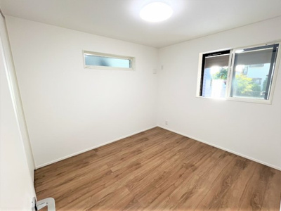 【洋室】 | 【仲介手数料２４０万円が無料！】■上石神井駅まで１０分■光サンサンのデザインハウス