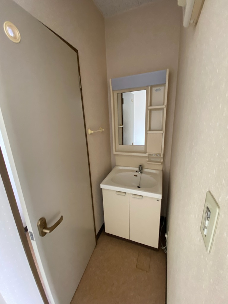 福田テナント南