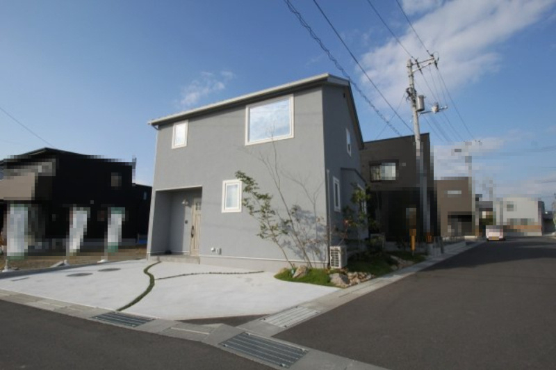 南国市大そね甲　中古戸建（未入居物件）　の外観