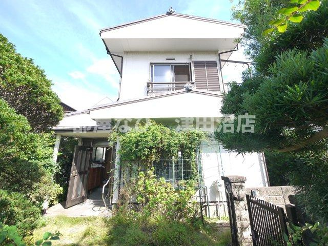 鎌ケ谷市東道野辺３丁目の一戸建ての外観