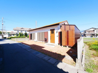 【外観】 | 甲府市国母2丁目　リフォーム履歴　内外装大変綺麗な中古戸建　平屋建　車2台