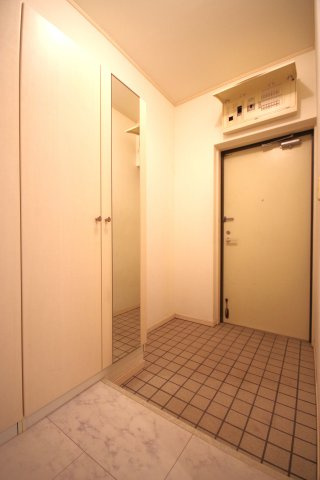 【玄関】