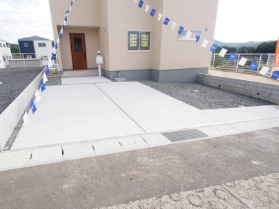 【駐車場】 | Livele Garden.S　本宮仁井田第４　３号棟