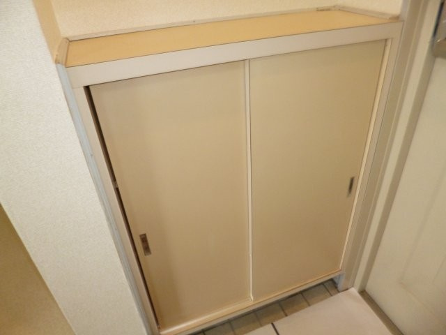 えきまえマンションの収納|シューズボックス