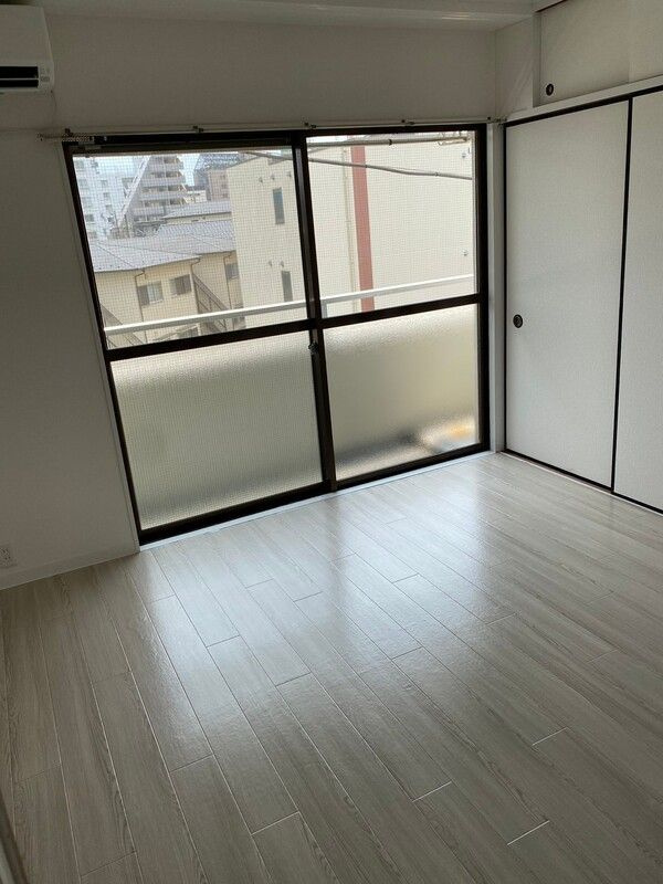 レグザーニ新松戸 のバルコニー