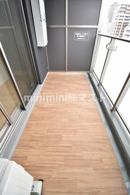 ルネフラッツ玉造本町のバルコニー