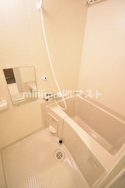 ルネフラッツ玉造本町の浴室