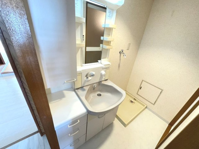 【独立洗面台】 | アパルトマン北千里